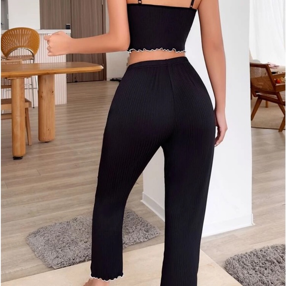 PJ set - Picture 3 of 7